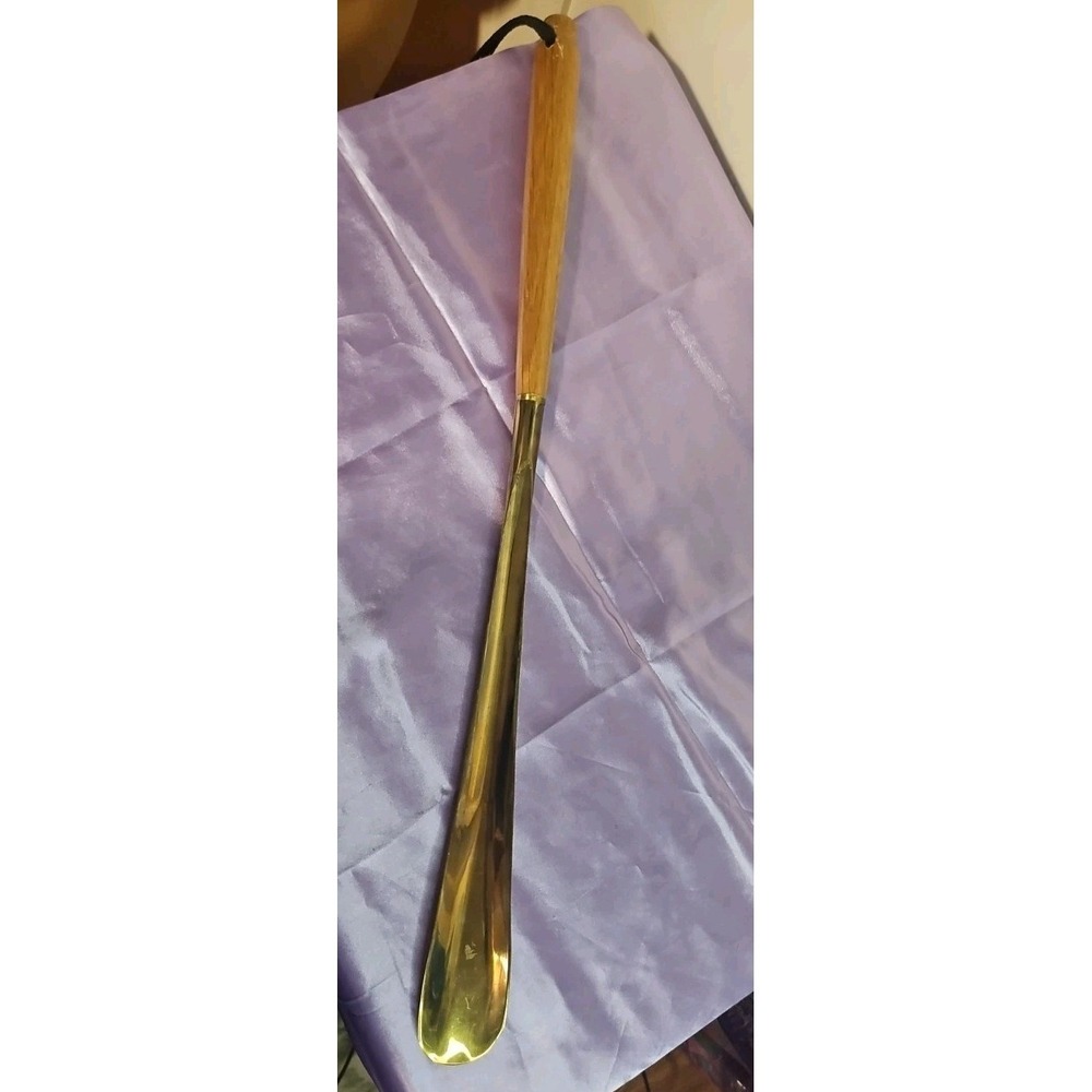Vintage 20" Brass and Wood Shoe‎ Horn Made In Taiwan